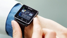 Lawmakers unclear on whether distracted driving laws cover smartwatches