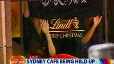 Sydney Siege: Islamic Flag Displayed As Hostages Held In Sydney's Lindt Cafe