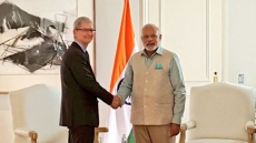 Tim Cook Meets Modi, Explores Manufacturing, Retailing In India