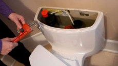 Troubleshooting Common Toilet Problems: Clogs, Leaky Flapper Valves