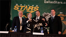 Owner of two hockey teams should be fined $300,000 for breaking laws: B.C. lawyer