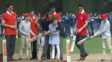 PM Justin Trudeau Plays Cricket With Kapil Dev, Mohammad Azharuddin; Watch Video