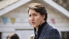 Trudeau touts electric vehicles at B.C. stop