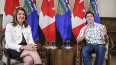 Prime Minister Justin Trudeau holds brief meeting with Alberta Premier Danielle Smith