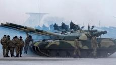 Canada to train Ukrainian military cops as Ottawa seeks closer ties: Nicholson