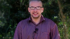 Al Qaeda threatens to kill US hostage in Yemen