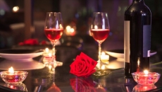 Get ready for the much awaited date night on Valentine's Day