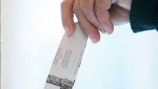 Winnipeg Couple Ask To Go Ahead To Vote Because Wife Has C-Section Scheduled