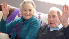 British Couple Married For Over 70 Years Die Within 4 Minutes Of Each Other