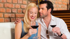 Drinking with strangers ups sexual assault risk for women