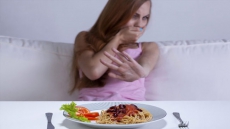 Money Problems Tied To Eating Disorders In Women
