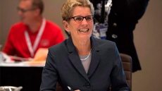 Wynne hopes Harper doesn't have a 'vendetta' against Ontario