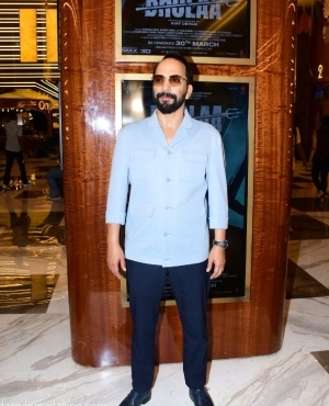 Deepak Dobriyal poses for the press 