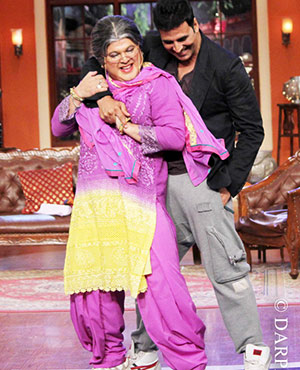 Akshay promotes Holiday on Comedy Nights