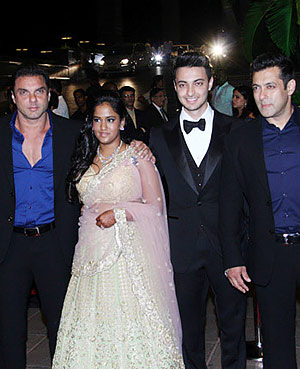 Arpita Khan and Aayush's Wedding Reception