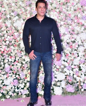 Salman Khan goes for a denim look with black boots 