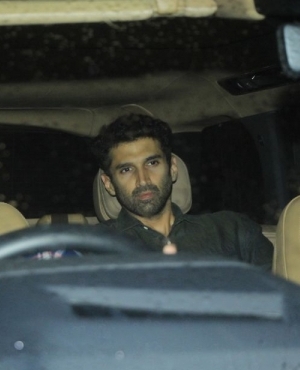 Aditya Roy Kapur looks serious while clicked by the press 