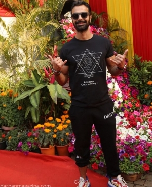  Ashmit Patel is keeping it casual in sweats 