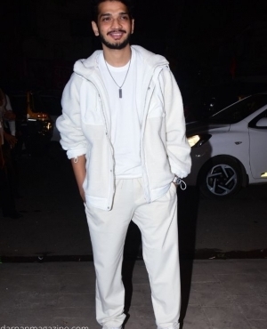 Munawar Faruqui poses for the press 