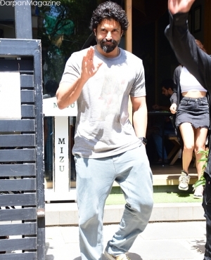 Farhan Akhtar at Mizu 