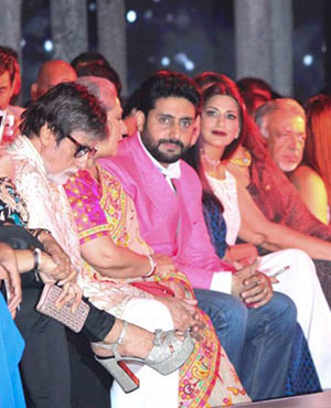 Bachchans Cheer For Shweta Nanda