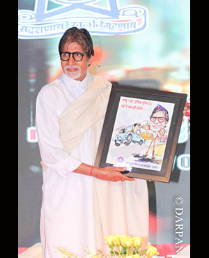 BigB promotes road safety with Thane Police