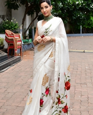 Nora Fatehi at Dance Deewane Juniors 