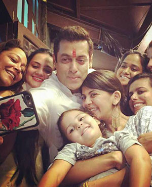 Bollywood Stars Celebrate Raksha Bandhan