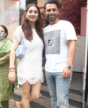 Rahul Vaidya & Disha Parmer twinning in white for lunch