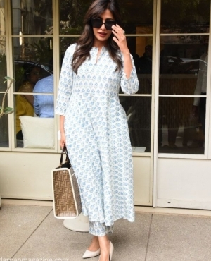 Chitrangada looks beautiful and breezy 