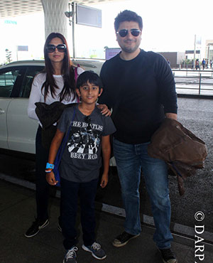 Sonali Bendre With Husband & Son Leaves for Vacations in London