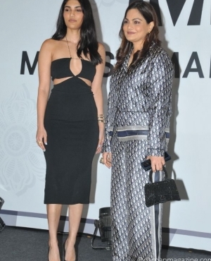 Mom Alvira Khan Agnihotri and daughter Alizeh Agnihotri pose together 