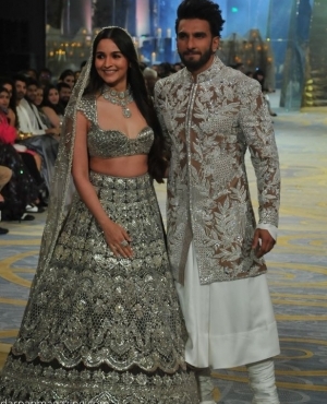 Alia Bhatt and Ranveer Singh at the ramp 