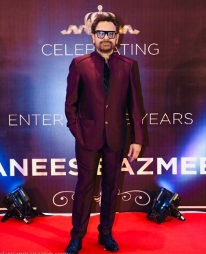 Anees Bazmee looks dapper in his suit 