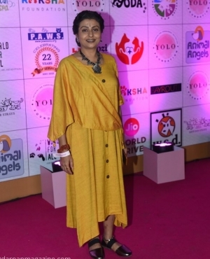 Jaya Bhattacharya poses in yellow dress 
