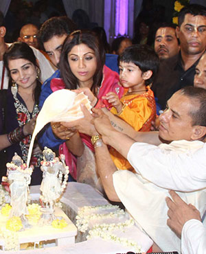 Celebs at ISCKON Temple For Janmashtami