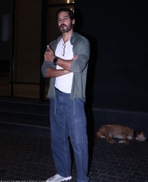Dino Morea give a thumbs up in his cool casual denim look 
