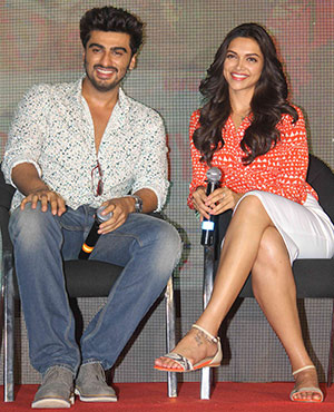 Deepika, Arjun launch Shake Your Bootiya Song