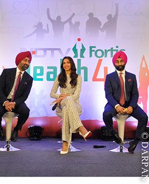 Deepika launches NDTV Fortis Health4U
