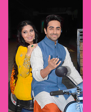 Dum lagake Haisa - Holi Celebration