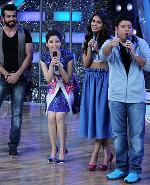 Humshakals Promotion on DID Little Master 3