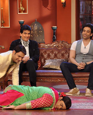 Jeetendra at Comedy Nights With Kapil