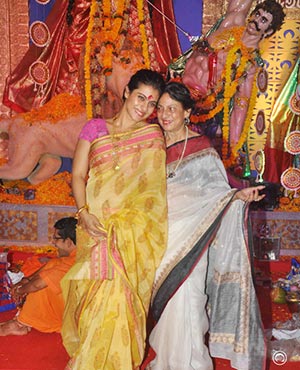 Kajol Attends Durga Pooja