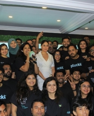 Pluckk staff excited to take a pic with Kareena Kapoor 