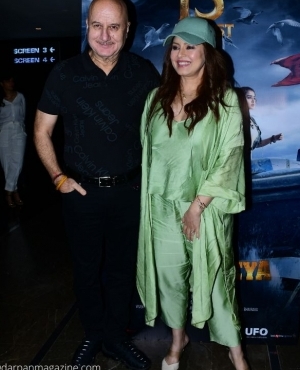 Anupam Kher & Mahima Chaudhry 
