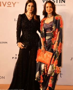 Maheep Kapoor looks glam in black dress and poses with Seema Sajdeh 