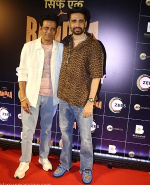 Gulshan Devaiah and Manoj Bajpayee pose for the press 