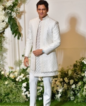 Vijay Verma opts for white for Diwali 