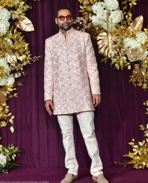 Abhay Deol is giving festive vibes 