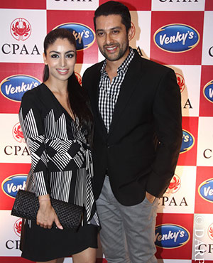 Neetu Spreads Breast Cancer Awareness